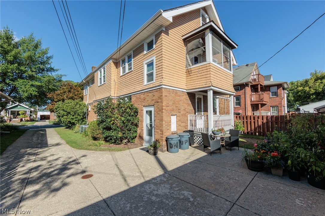 Property View 3