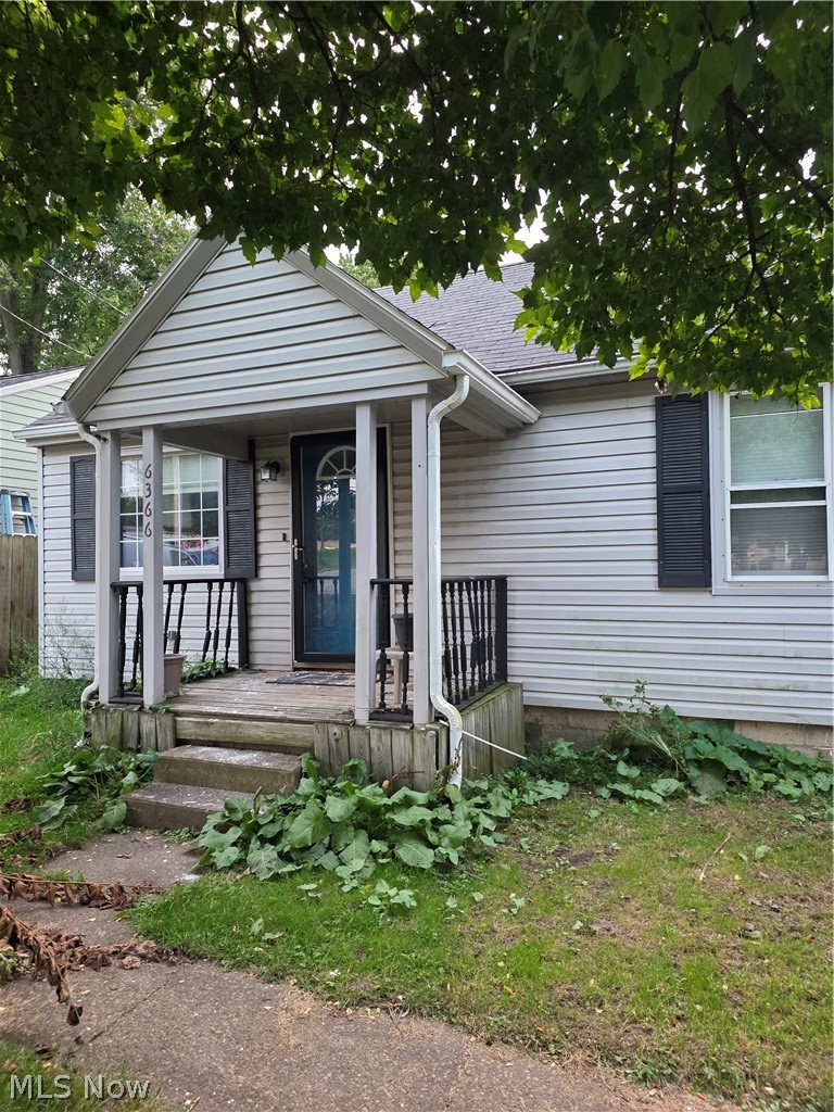 6350 Wallace Boulevard, North Ridgeville, OH 44039