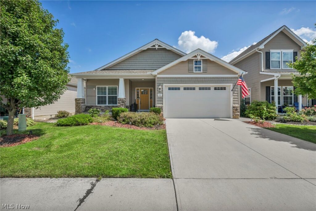 9036 Morgan Circle, North Ridgeville, OH 44039