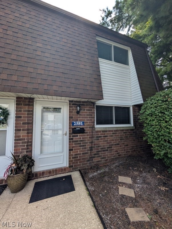 2581 Shakespeare Lane, Avon, OH 44011