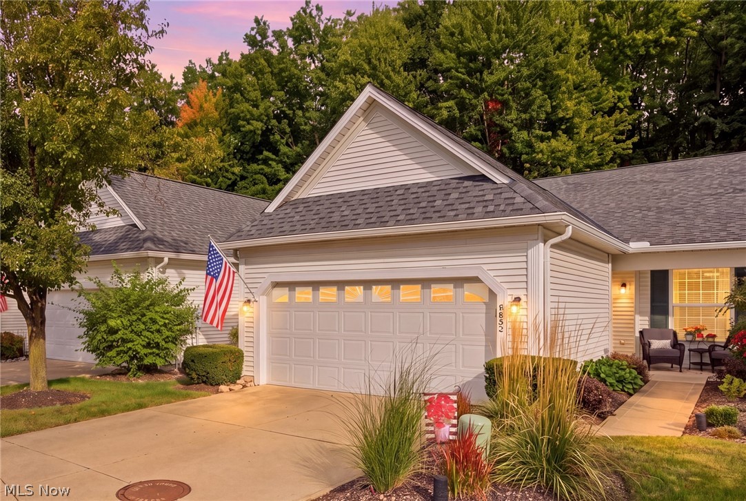 6853 Savannah Drive, North Ridgeville, OH 44039
