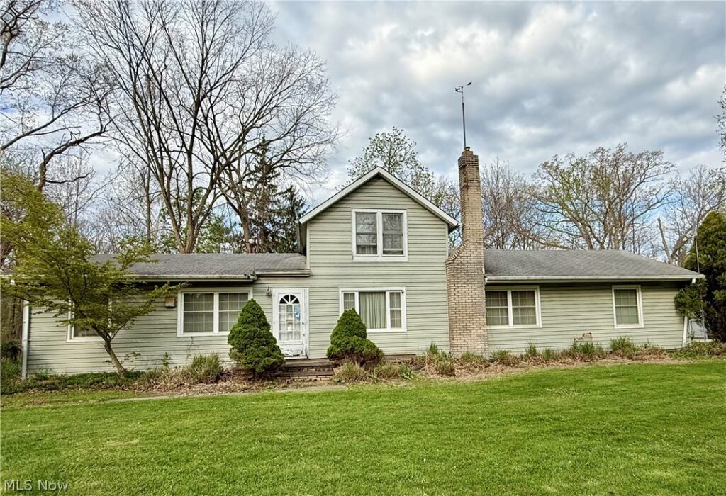 6066 Case Road, North Ridgeville, OH 44039
