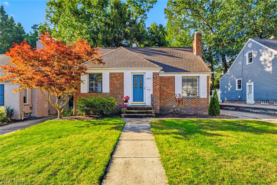 24015 Bruce Road, Bay Village, OH 44140